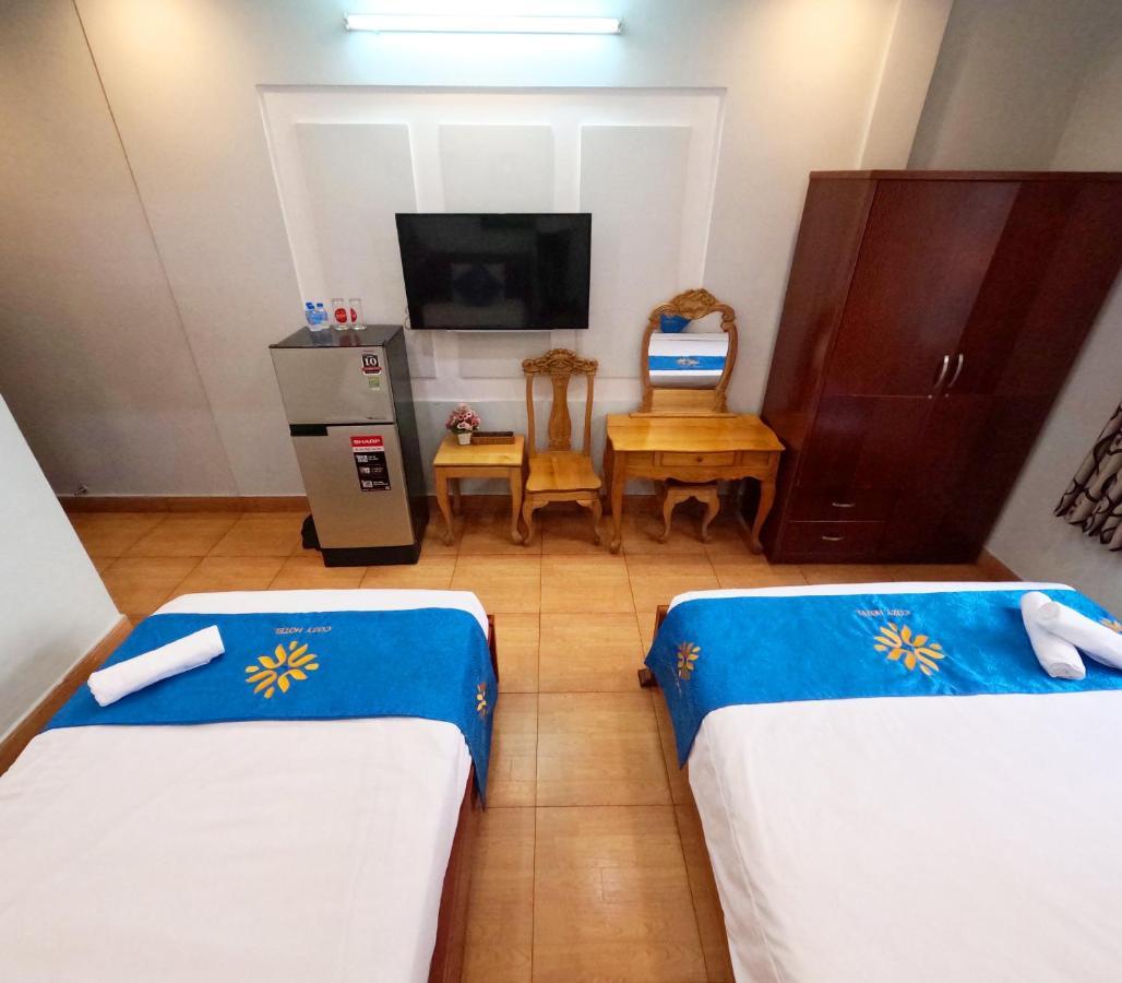Cozy Hotel Hcm 胡志明市 外观 照片